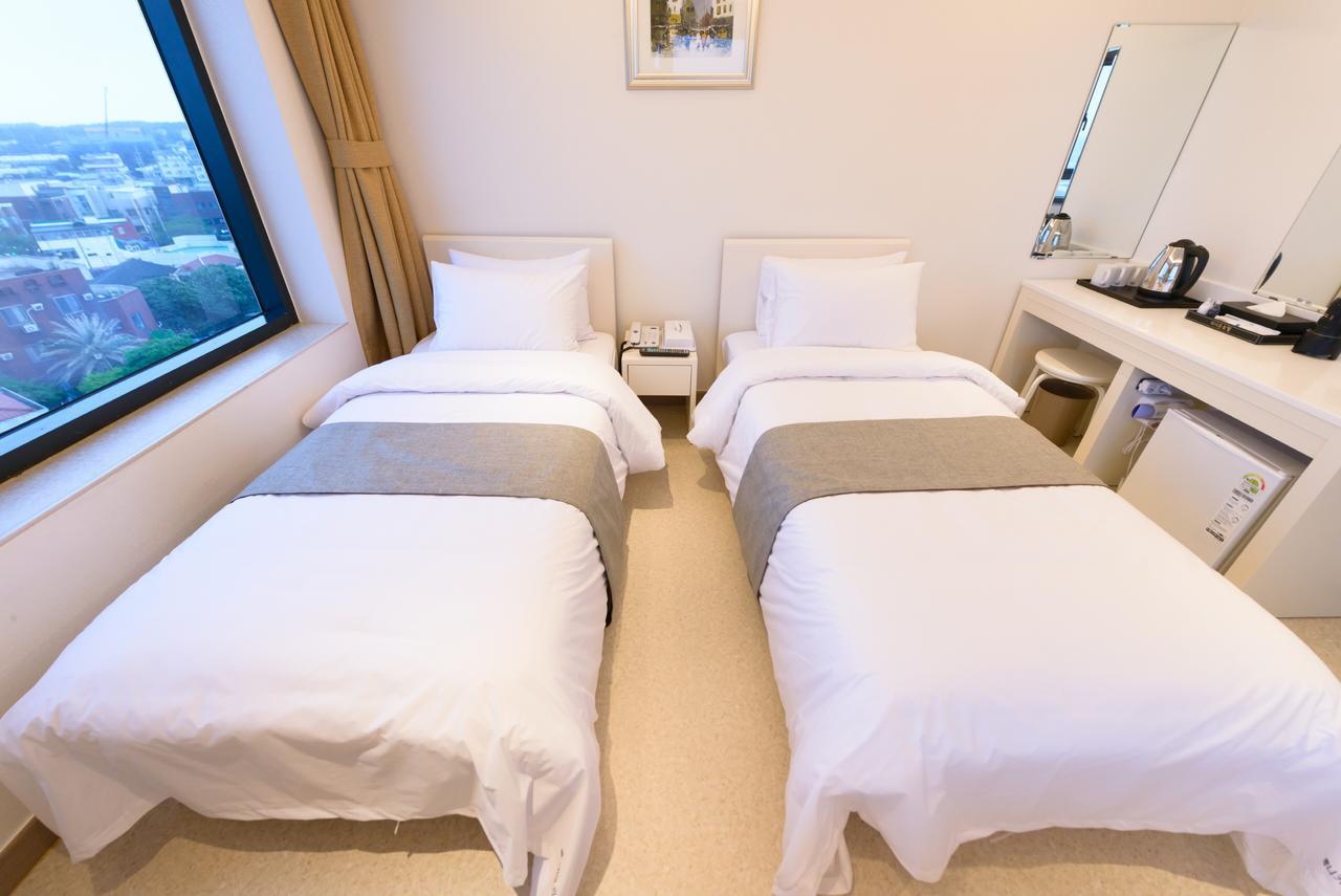 Rezion Hotel Seogwipo Esterno foto