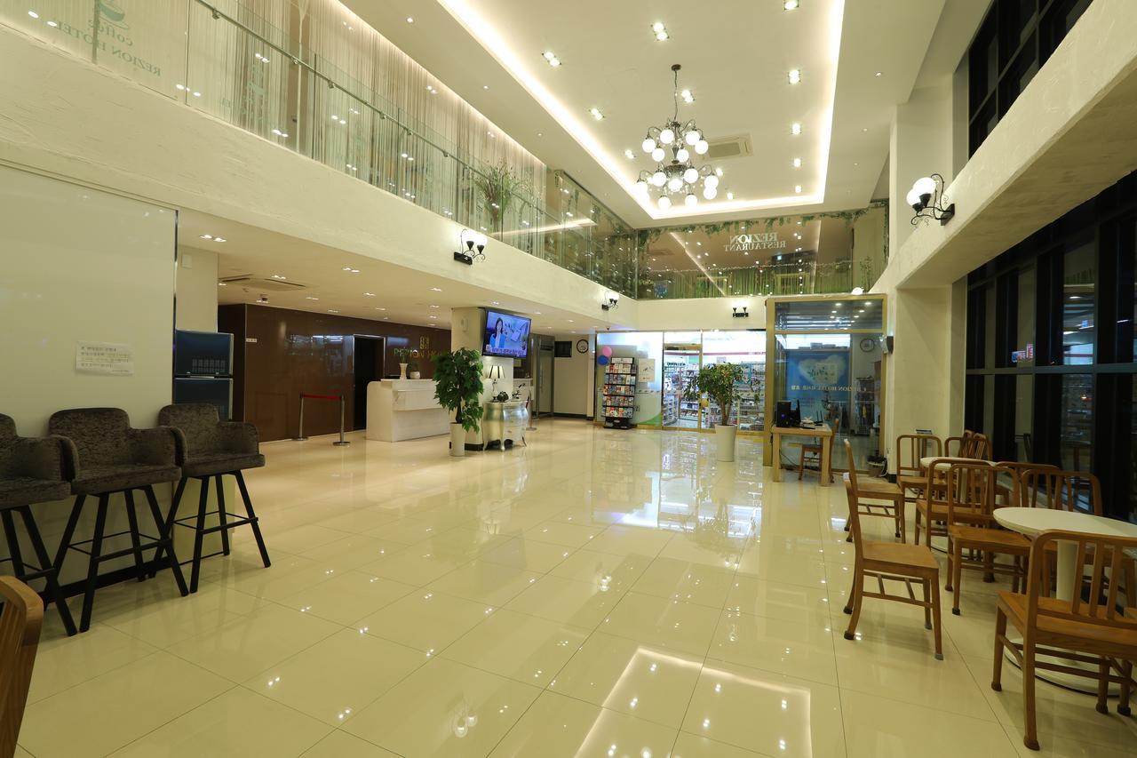 Rezion Hotel Seogwipo Esterno foto